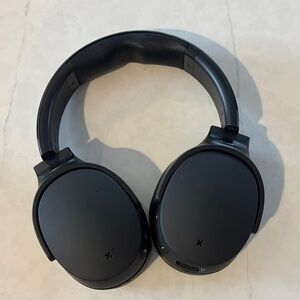 Skullcandy Venue Noise cancelling headphones